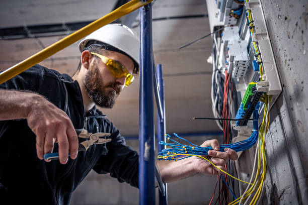 Best Affordable Emergency Electrician  in Fillmore, CA